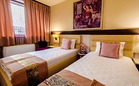 Хотел Ростов