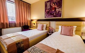 Хотел Ростов